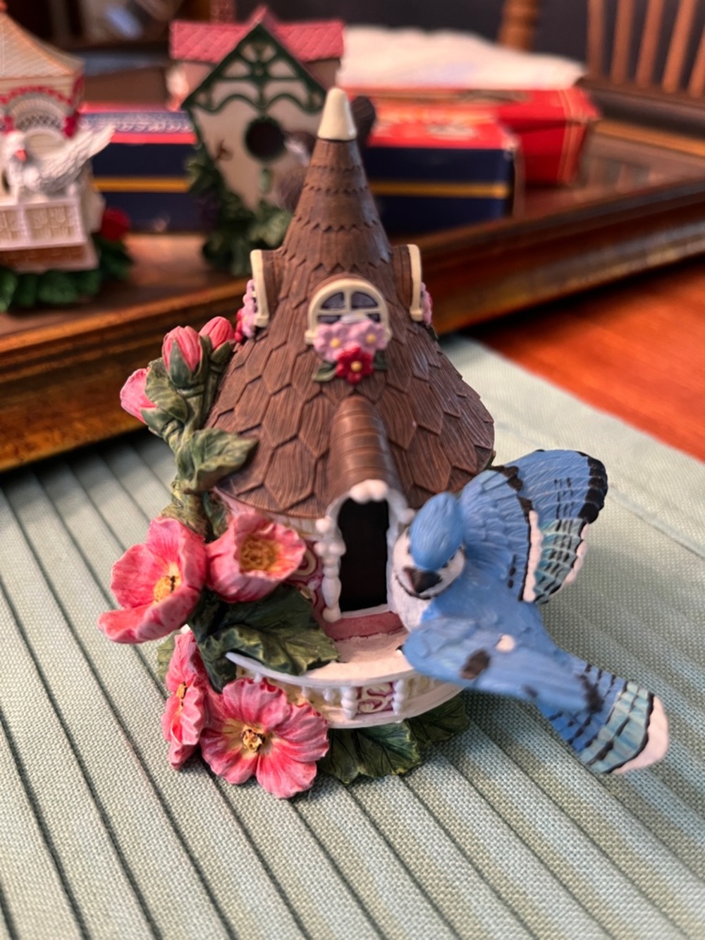 Bird house, Blue Jays Minaret, 1997 Hamilton Collection